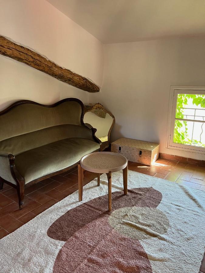 Charmant Appartement Independant Au Sein D'Un Mas Provencal Aups Luaran gambar